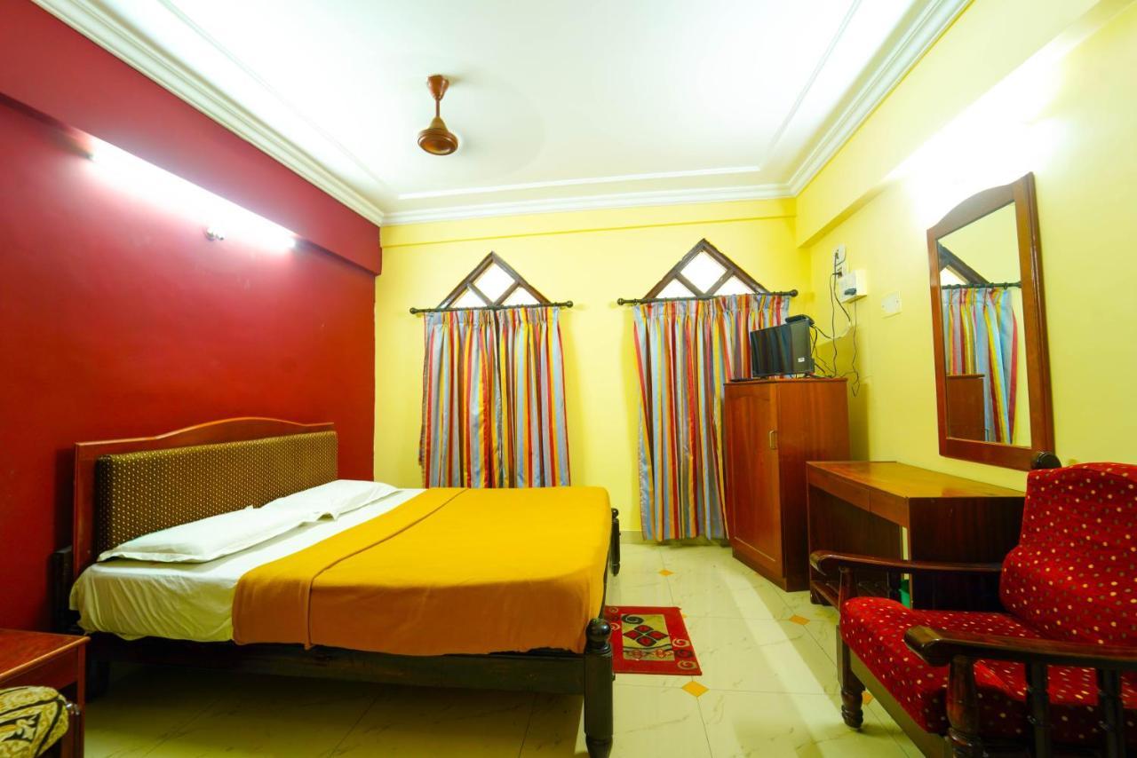 Amogha Residency Otel Maisur Dış mekan fotoğraf