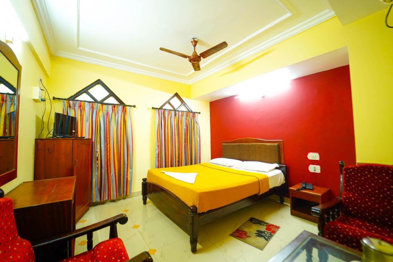 Amogha Residency Otel Maisur Dış mekan fotoğraf