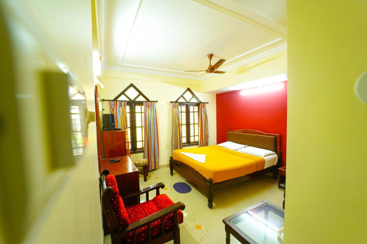 Amogha Residency Otel Maisur Dış mekan fotoğraf