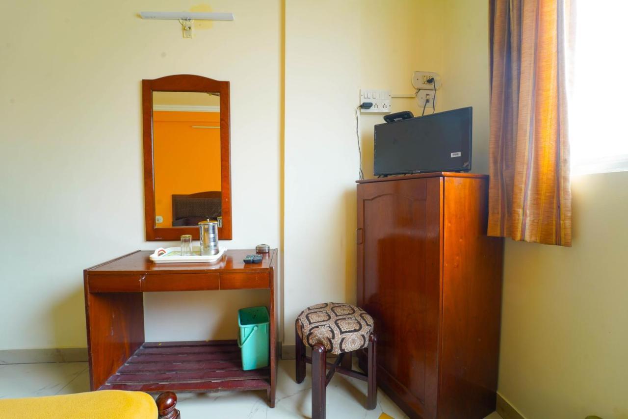 Amogha Residency Otel Maisur Dış mekan fotoğraf